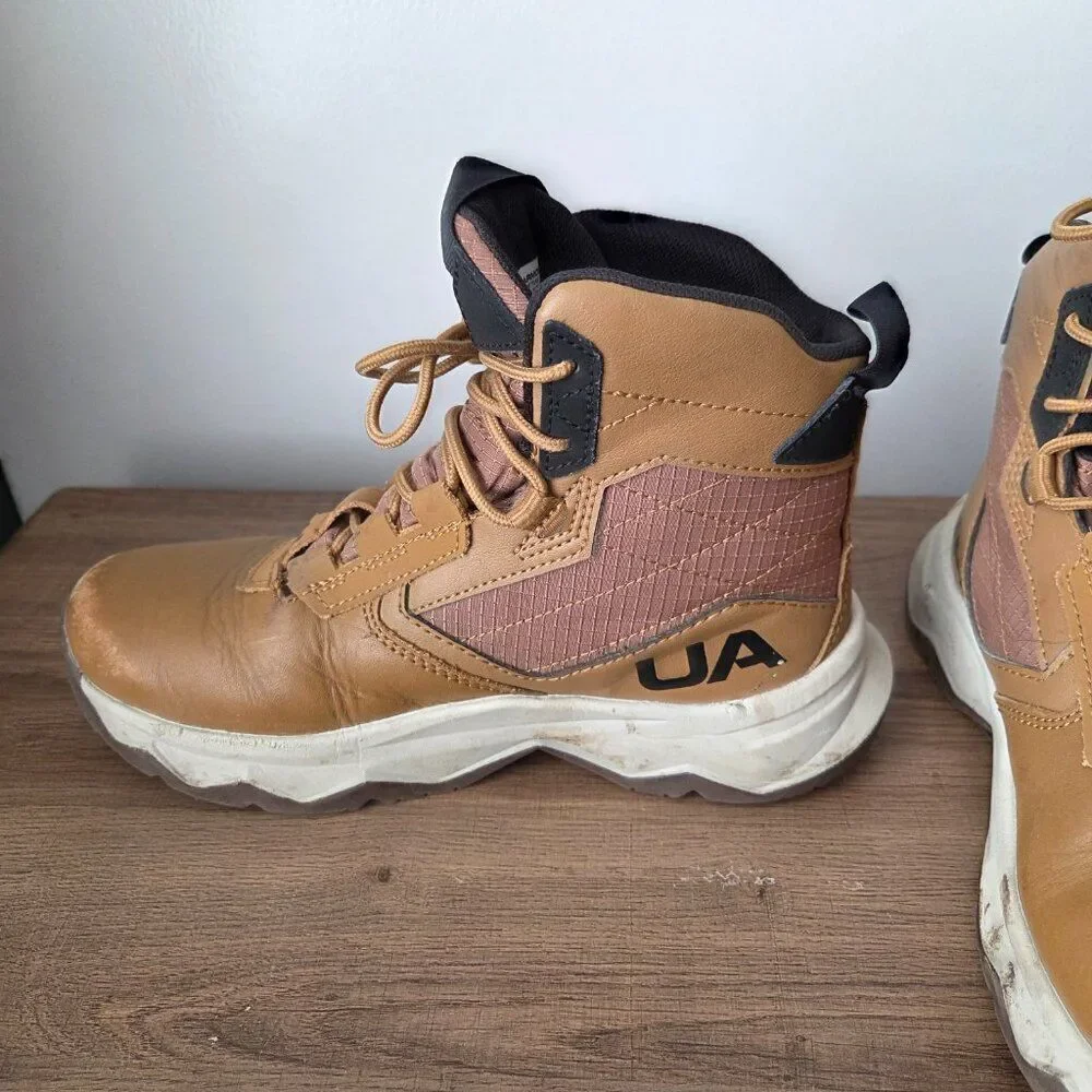 UNDER ARMOUR STELLAR KIDS / YOUTH BOOTS SIZE 4.5 Y